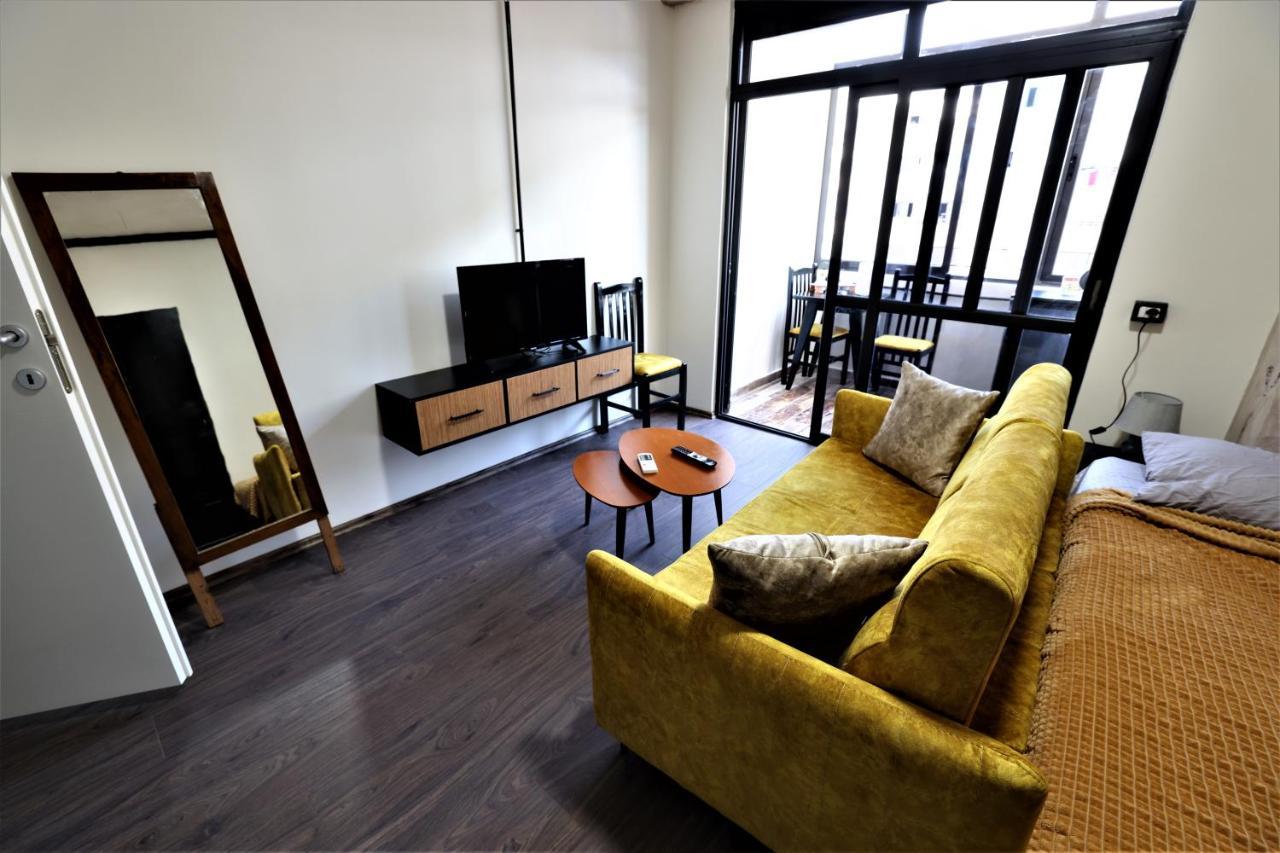Stylish Studio In The Heart Of Tirana #3 아파트 외부 사진